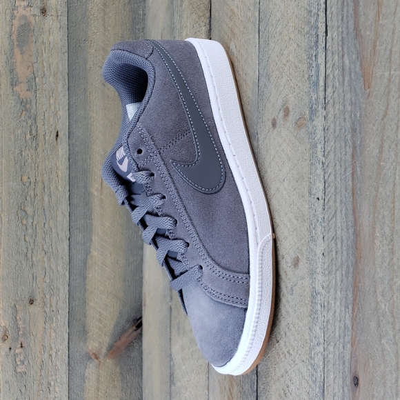 Nike Court Royale Suede Women's Sneakers Casual Shoes Gunsmoke Grey - Picture 3 of 10